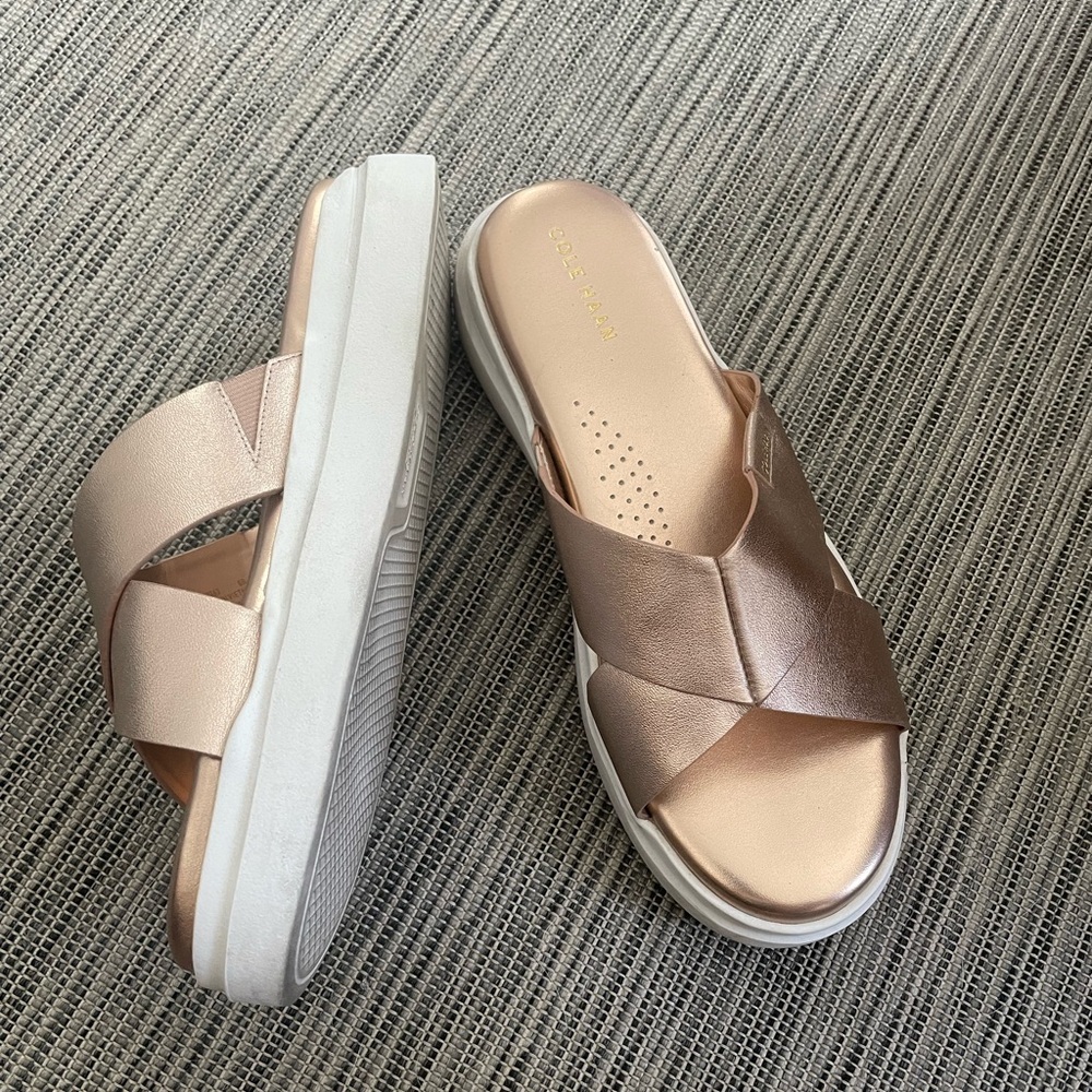 Cole HAAN Slides